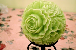 MELON 0016 Melon roses carving